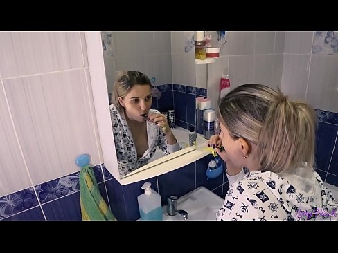 ❤️ Mbanye anataghị ikike na-eto eto na pajamas na-ejedebe ọnụ ọnụ na ịnyịnya ibu - letty ojii ❤️  Mmekọahụ mara mma na%ig.villagesexvideos.ru ❌❤